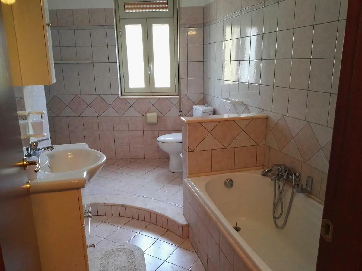 Apartment Casa Catena Francavilla di Sicilia